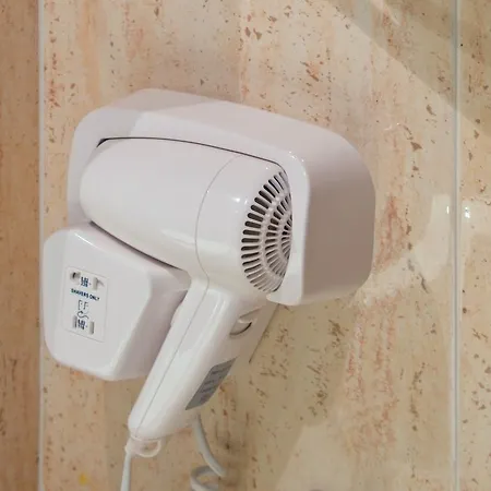 Отель Intertur Waikiki 3*
