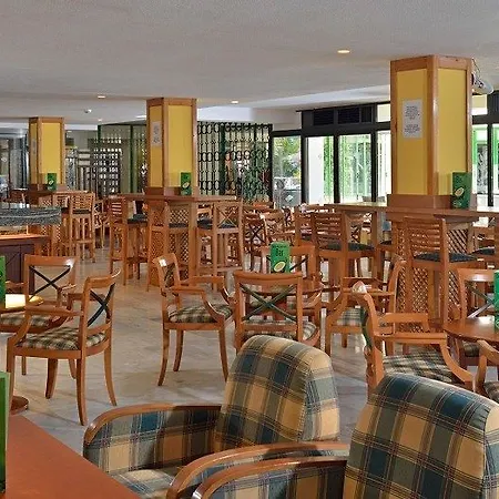 Отель Intertur Waikiki 3*