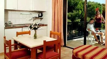 Отель Intertur Waikiki 3*