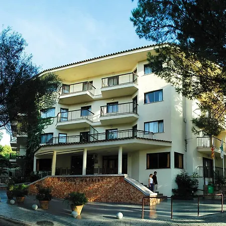 Intertur Waikiki Отель Пальма Нова